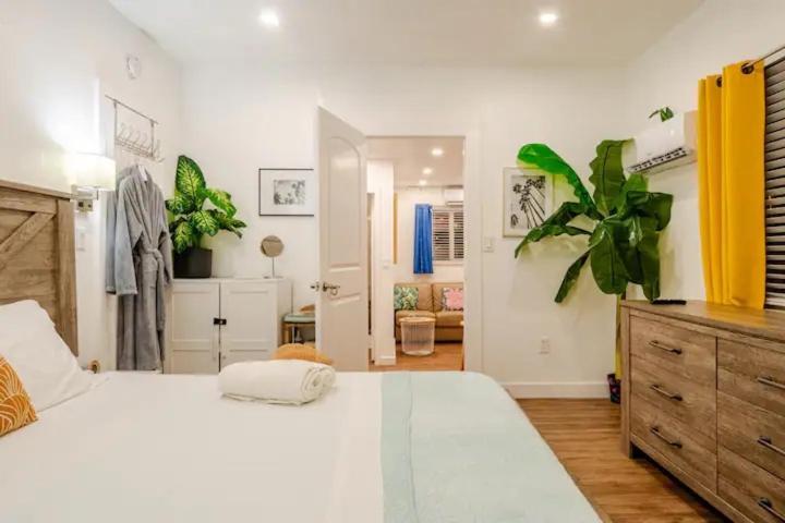 Stunning Little Havana Suites Close To Airport, Calle Ocho, Brickell, Wynwood And The Beaches - Free Parking Miami Exteriér fotografie