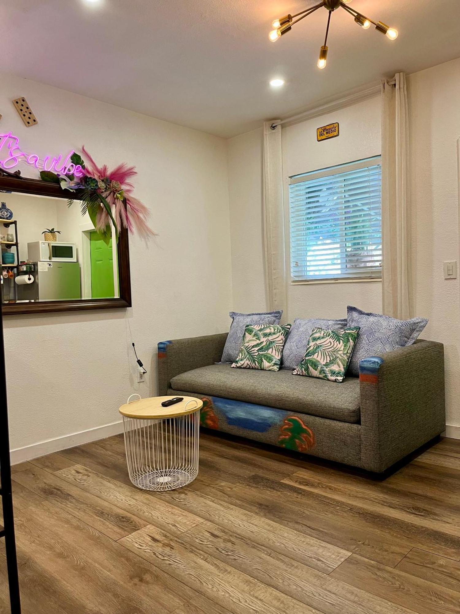 Stunning Little Havana Suites Close To Airport, Calle Ocho, Brickell, Wynwood And The Beaches - Free Parking Miami Exteriér fotografie